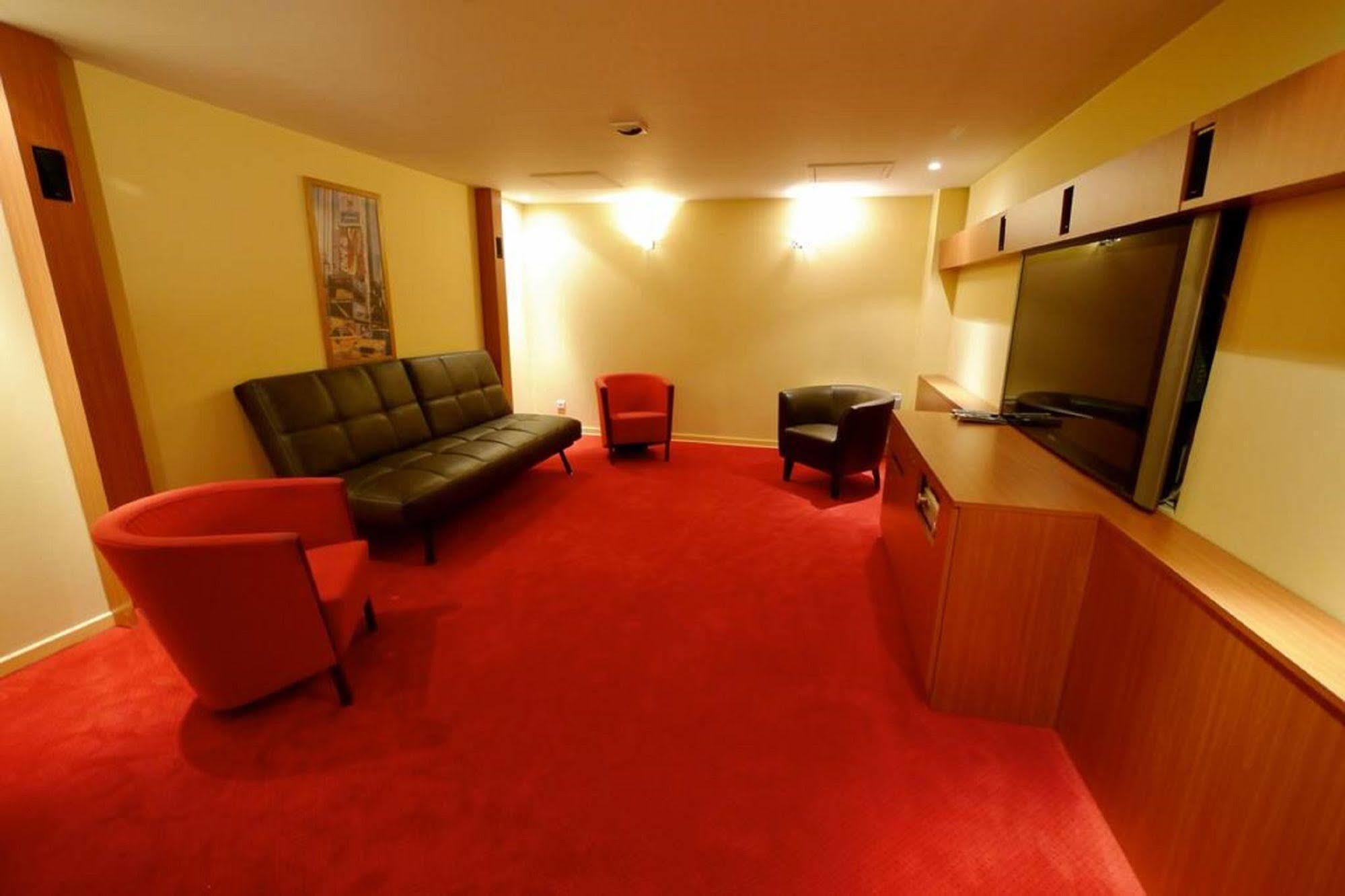 Tempolodge La Defense Courbevoie Buitenkant foto